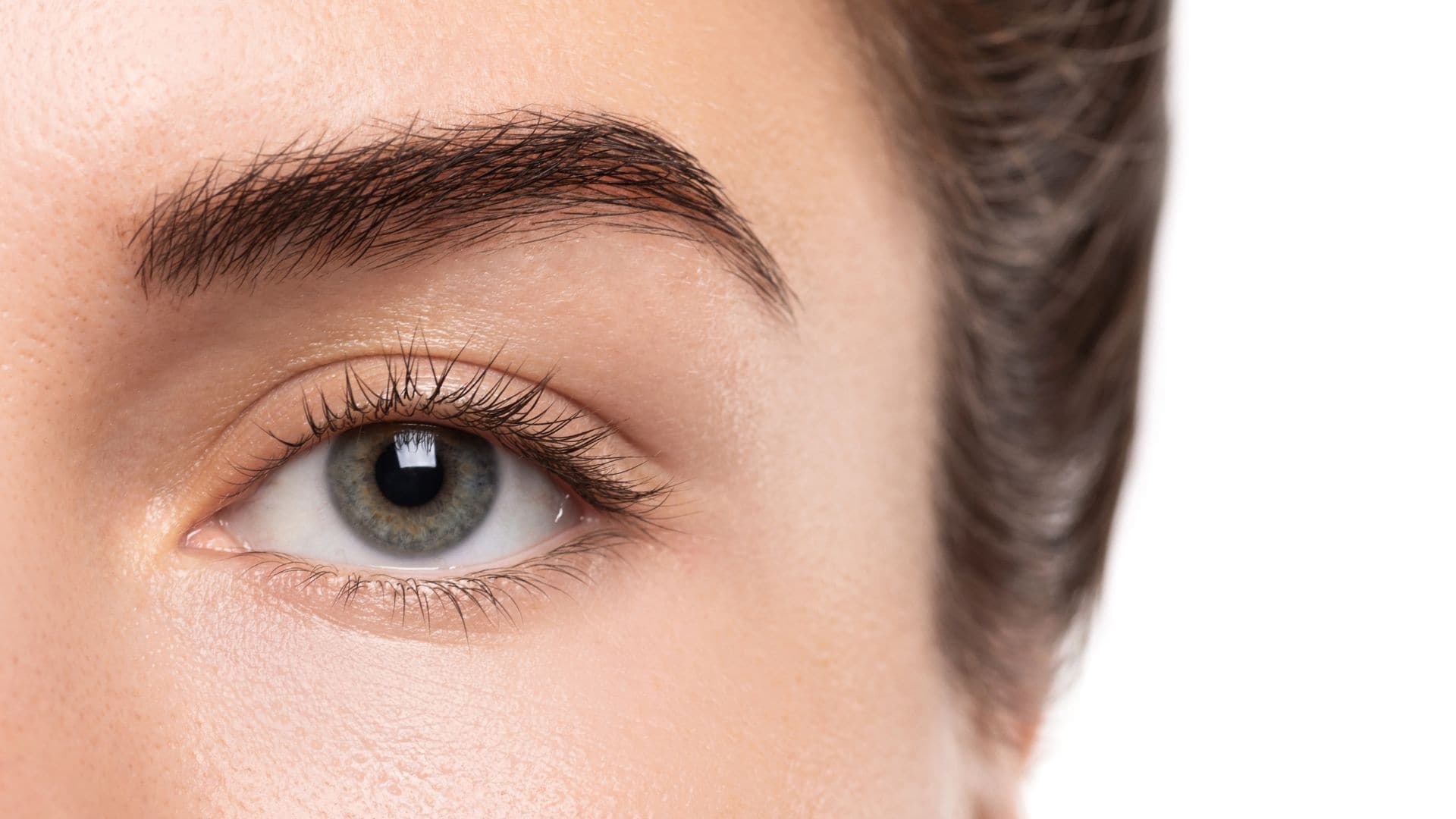 How To Fix Droopy Eyelids Without Surgery?